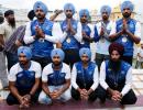 Hockey heroes seek blessings at Golden Temple