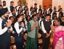 President Murmu meets Indian Olympic contingent