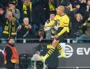 Soccer PIX: Dortmund cruise past Freiburg; Betis win