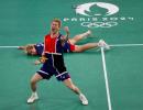 Games: Chinese shuttlers' winning streak comes to halt