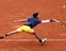 French Open PIX: Swiatek dominates, reaches quarters