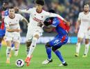 Crystal Palace humiliate Man United