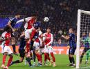 Champions League PIX: Inter down Arsenal; Barca win