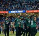 Here's How Pakistan Capt Reacted to SKY's Handshake Snub