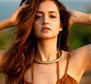  Gosh! Shanvi's Simply Stunning