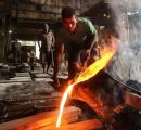 India's manufacturing sector hits new high in Aug