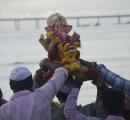 Immerse Ganesha idols upto 6ft high in artificial tanks: HC