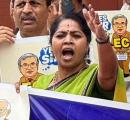 Congress MP's chain snatched in Delhi during morning walk