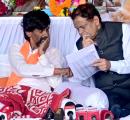 Maratha quota talks fail, Jarange targets Fadnavis again