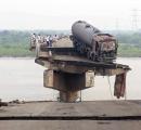 Gujarat shuts 5 'dangerous' bridges on Narmada canals