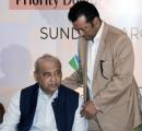 Olympic medallist hockey legend Dr Vece Paes passes away