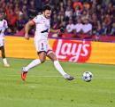 PSG strike late to down Barca; Monaco hold Manchester City