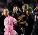 Security guard tackles Messi during Inter Miami match