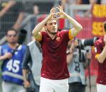 Serie A: Roma beat Genoa, inch closer to third spot - Rediff.com