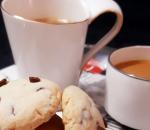 Round The World On A Biscuit Tour