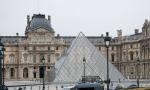 Several priceless jewels stolen in Louvre Museum heist in Paris
