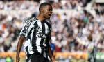 Newcastle omit Isak for Liverpool game amid standoff