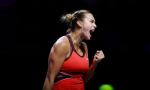 WTA Finals: Sabalenka staves off Gauff to reach semis