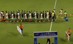 India-Pakistan Hockey Players Exchange High-Fives!