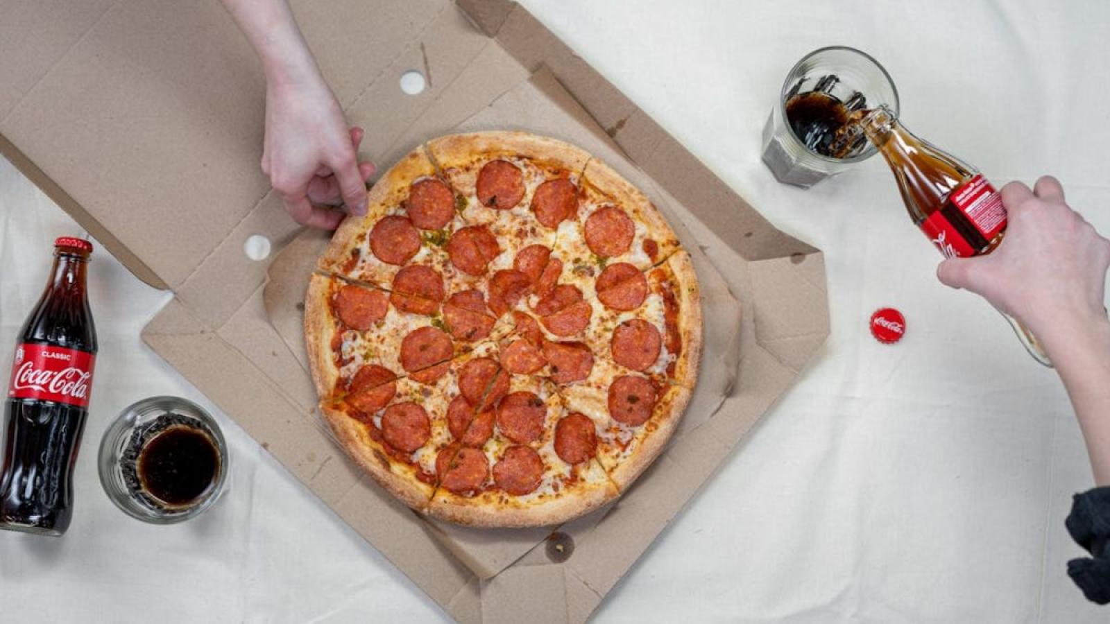 rediff.com - Haysi Daniel - Food-Listicle: 8 Countries That Drink The Most Coke