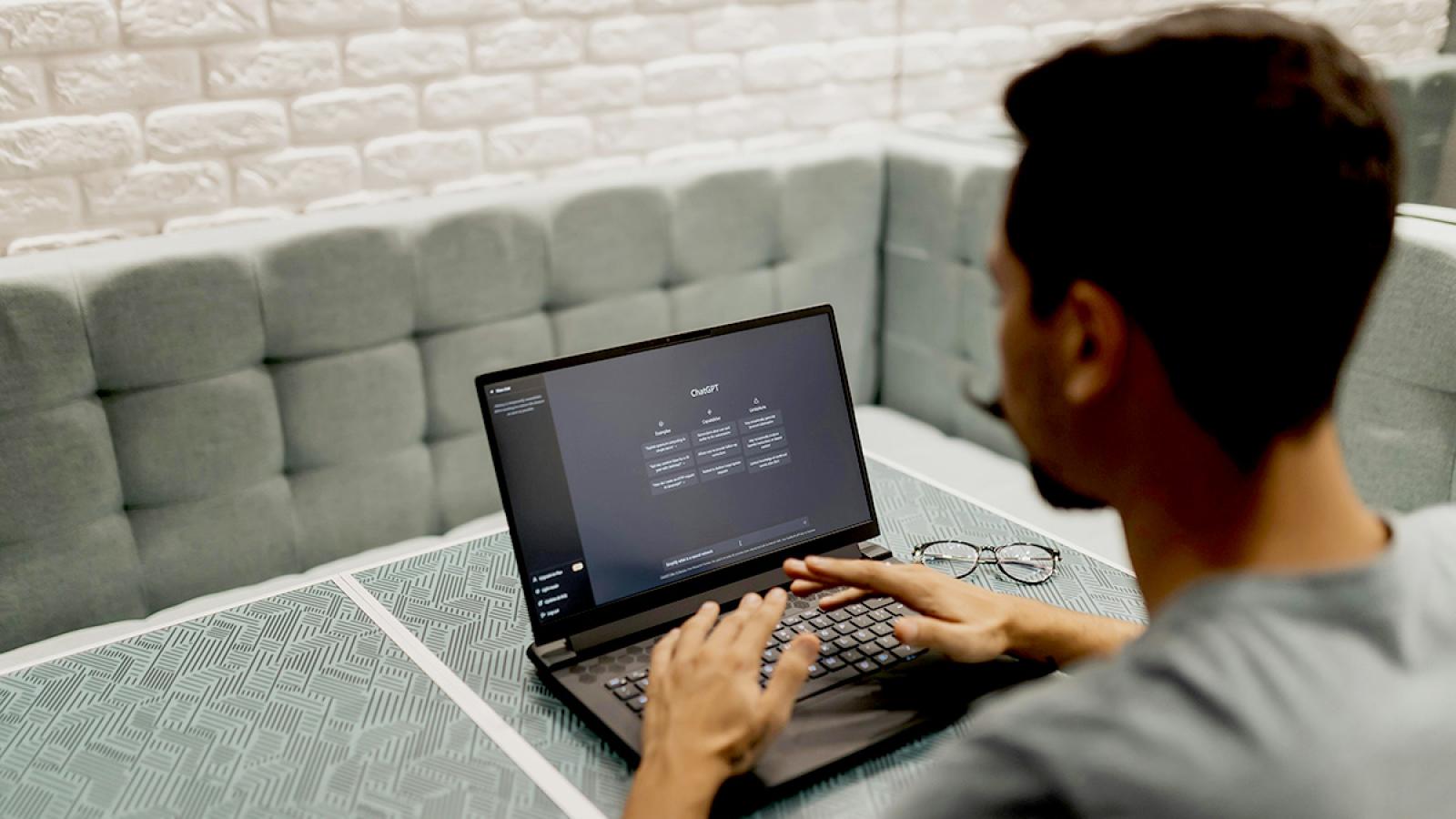 rediff.com - rediffGURU MAYANK CHANDEL - What's The Future Of AI, Programming?