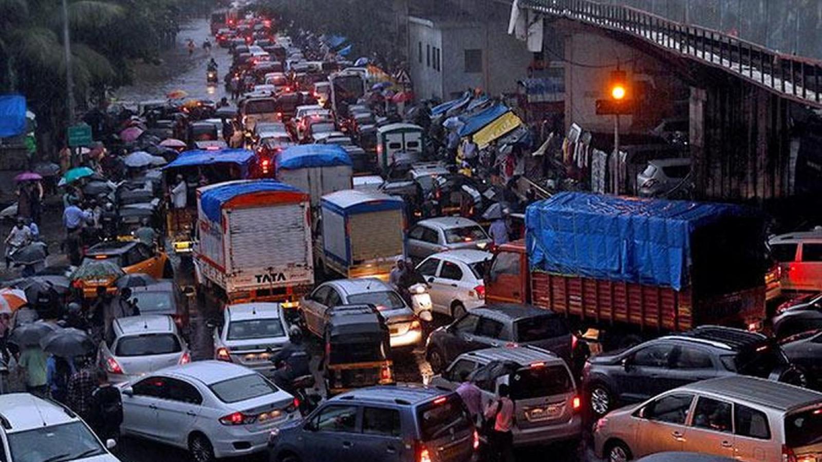 rediff.com - Nandita Malik - Auto retail sales surge to all-time high of over 52 lakh units