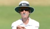 Billy Bowden returns to Emirates Elite Panel of ICC umpires