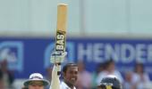 Mathews and Prasad leave England on the brink