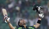 Akmal ton sets up 72-run win for Pakistan