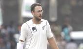 Vettori's ton puts New Zealand in command