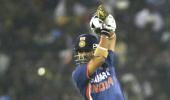 Tendulkar, Jadeja guide India to easy victory