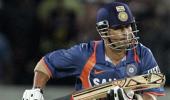 Tendulkar ton in vain as Aus win thriller