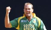 Injured Kallis to miss One-day series against Eng