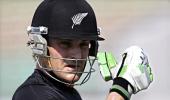 McCullum ton powers New Zealand past Pakistan