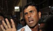 I am not bothered about losing captaincy: Younis