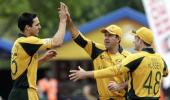 Last-ball win puts Australia in semis