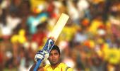 No competition between Hussey and me: Vijay