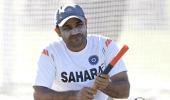 Sehwag loses numero uno status in Test ranking