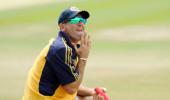 Nielsen retained as Aus coach till 2013 Ashes