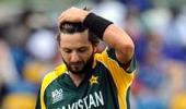 Imran not sure if Afridi can lift Pakistan