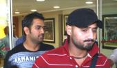 No rift between Sehwag and Dhoni: Harbhajan