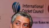 'Umpires, captain are happy with review system'