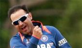 Sehwag, Gambhir rout Bangladesh