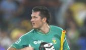 South Africa captain Smith announces shock retirement