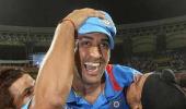 'Dhoni is India's modern icon'