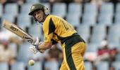 Hussey hundred as Aus sweep Bangladesh