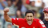 Kumble hangs his boots, pulls out of IPL