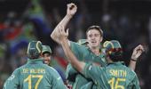 SA ease past India at Port Elizabeth