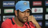 MS Dhoni in dilemma ahead of Lord's Test