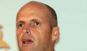 Former India coach Gary Kirsten bats for DRS